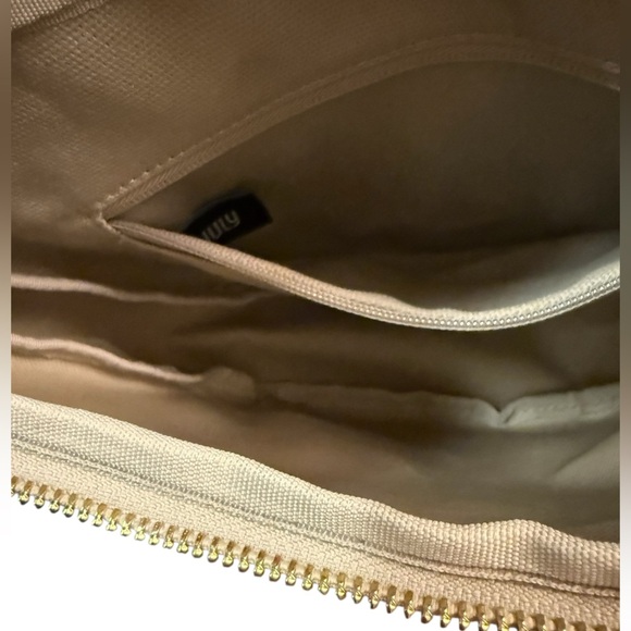 July Everyday Crescent Bag in Color Natural - Picture 9 of 9